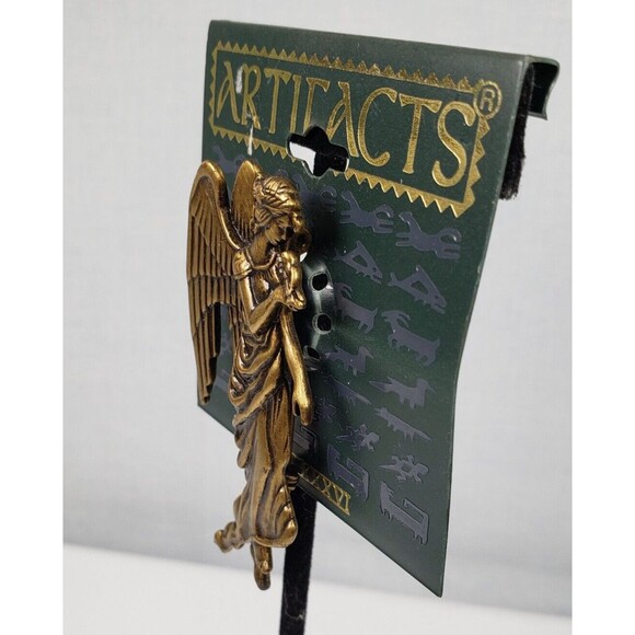 Vintage 1986 JJ Jonette Brass Tone Angel Holding A Bird Artifacts Brooch - Picture 4 of 6